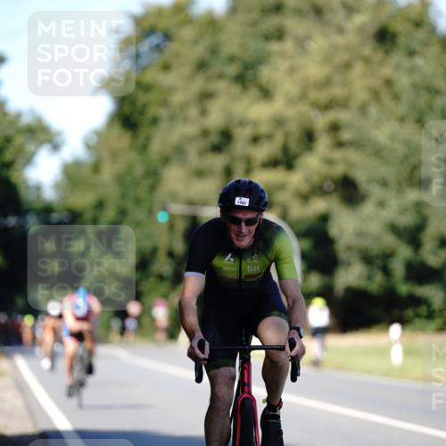 07.09.2025 - 19. Norderstedt Triathlon Michael Burmester http://msf.ph/oto/8838441 07.09.2025 14:30:38 Radfahren 1483 meine-sportfotos.de