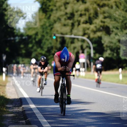 07.09.2025 - 19. Norderstedt Triathlon Michael Burmester http://msf.ph/oto/8838447 07.09.2025 14:30:41 Radfahren 989, 1022, 1483 meine-sportfotos.de