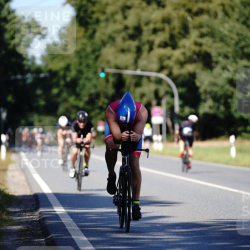 07.09.2025 - 19. Norderstedt Triathlon Michael Burmester http://msf.ph/oto/8838449 07.09.2025 14:30:41 Radfahren 989, 1022, 1483 meine-sportfotos.de