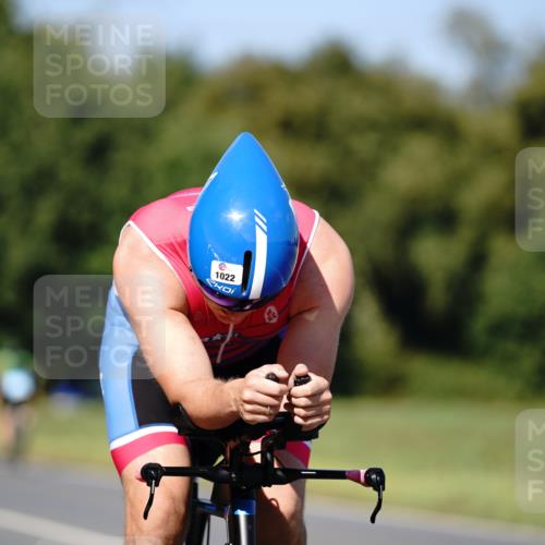 07.09.2025 - 19. Norderstedt Triathlon Michael Burmester http://msf.ph/oto/8838451 07.09.2025 14:30:43 Radfahren 989, 1000, 1022 meine-sportfotos.de