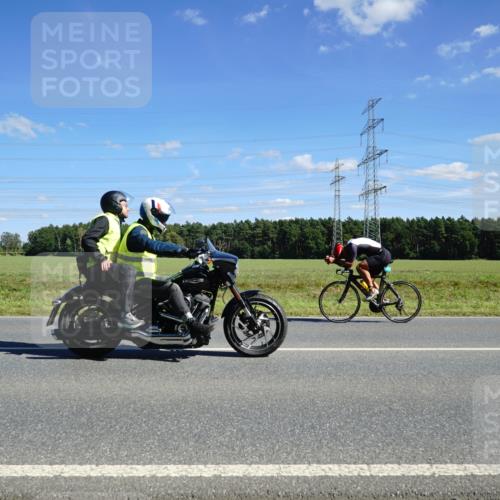 07.09.2025 - 19. Norderstedt Triathlon Michael Burmester http://msf.ph/oto/8838452 07.09.2025 14:16:26 Radfahren 1401, 1408, 1459 meine-sportfotos.de