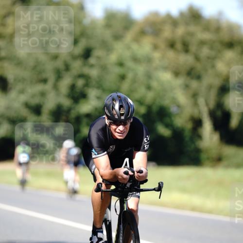 07.09.2025 - 19. Norderstedt Triathlon Michael Burmester http://msf.ph/oto/8838455 07.09.2025 14:30:43 Radfahren 989, 1000, 1022 meine-sportfotos.de