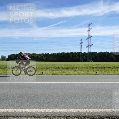 07.09.2025 - 19. Norderstedt Triathlon Michael Burmester http://msf.ph/oto/8838457 07.09.2025 12:07:03 Radfahren 226 meine-sportfotos.de
