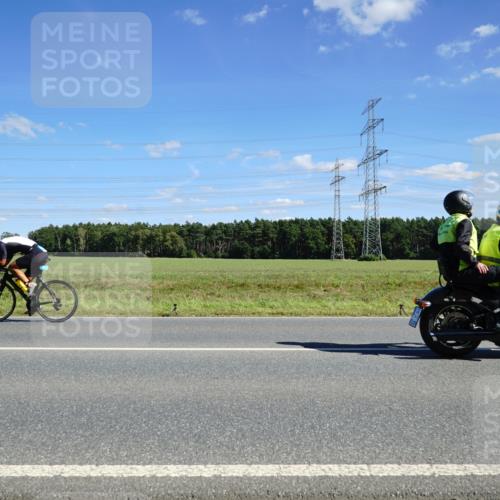 07.09.2025 - 19. Norderstedt Triathlon Michael Burmester http://msf.ph/oto/8838459 07.09.2025 14:16:27 Radfahren 1401 meine-sportfotos.de
