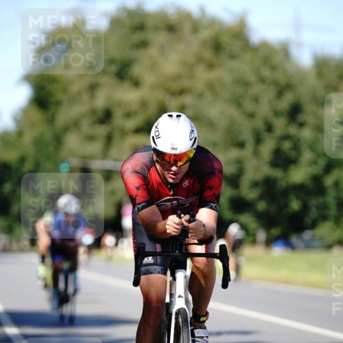 07.09.2025 - 19. Norderstedt Triathlon Michael Burmester http://msf.ph/oto/8838492 07.09.2025 14:31:17 Radfahren 960, 1010, 1016, 1447, 1457, 1496 meine-sportfotos.de