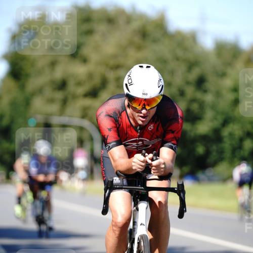 07.09.2025 - 19. Norderstedt Triathlon Michael Burmester http://msf.ph/oto/8838496 07.09.2025 14:31:17 Radfahren 960, 1010, 1016, 1447, 1457, 1496 meine-sportfotos.de