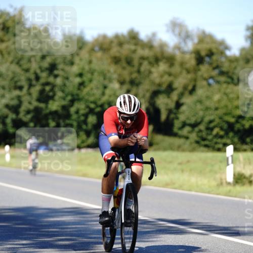 07.09.2025 - 19. Norderstedt Triathlon Michael Burmester http://msf.ph/oto/8838500 07.09.2025 14:31:18 Radfahren 960, 1010, 1016, 1447, 1457, 1491, 1496 meine-sportfotos.de