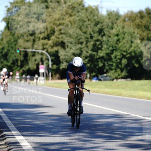 07.09.2025 - 19. Norderstedt Triathlon Michael Burmester http://msf.ph/oto/8838510 07.09.2025 14:31:26 Radfahren 441 meine-sportfotos.de