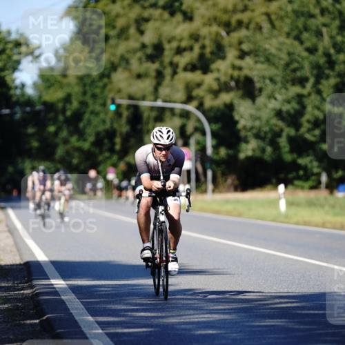 07.09.2025 - 19. Norderstedt Triathlon Michael Burmester http://msf.ph/oto/8838514 07.09.2025 14:31:29 Radfahren 441, 991 meine-sportfotos.de