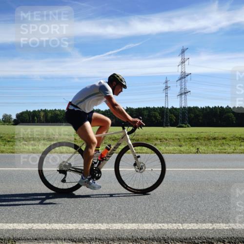07.09.2025 - 19. Norderstedt Triathlon Michael Burmester http://msf.ph/oto/8838519 07.09.2025 12:07:23 Radfahren 861, 1398 meine-sportfotos.de