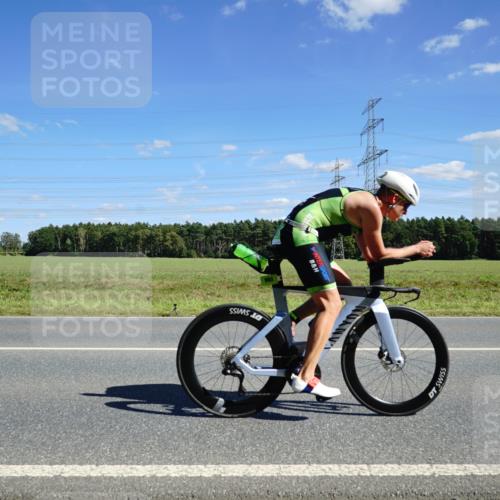 07.09.2025 - 19. Norderstedt Triathlon Michael Burmester http://msf.ph/oto/8838541 07.09.2025 14:16:51 Radfahren 993 meine-sportfotos.de