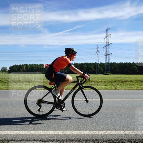 07.09.2025 - 19. Norderstedt Triathlon Michael Burmester http://msf.ph/oto/8838545 07.09.2025 12:07:35 Radfahren 151, 273, 748 meine-sportfotos.de