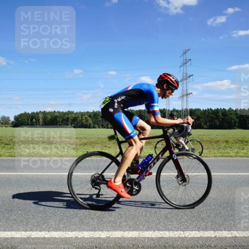07.09.2025 - 19. Norderstedt Triathlon Michael Burmester http://msf.ph/oto/8838560 07.09.2025 14:17:02 Radfahren 1040 meine-sportfotos.de