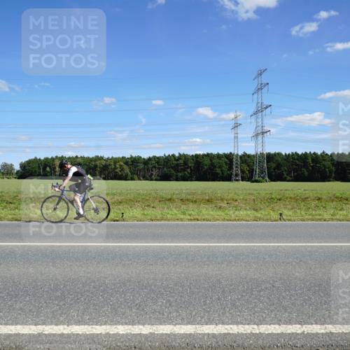 07.09.2025 - 19. Norderstedt Triathlon Michael Burmester http://msf.ph/oto/8838567 07.09.2025 14:17:03 Radfahren 1040 meine-sportfotos.de