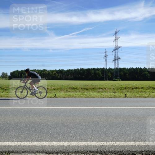 07.09.2025 - 19. Norderstedt Triathlon Michael Burmester http://msf.ph/oto/8838584 07.09.2025 12:07:50 Radfahren 286 meine-sportfotos.de