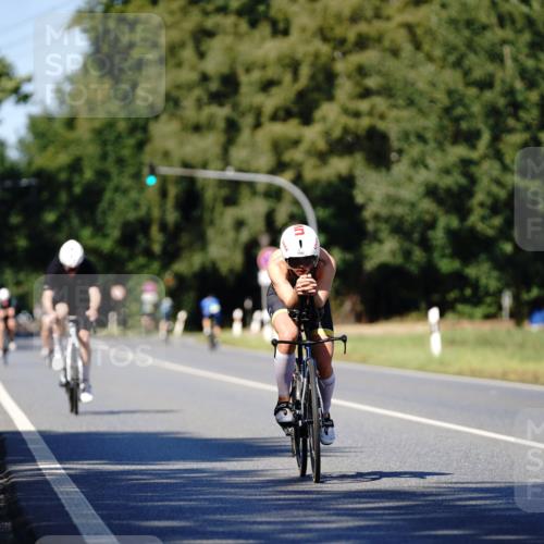 07.09.2025 - 19. Norderstedt Triathlon Michael Burmester http://msf.ph/oto/8838589 07.09.2025 14:32:49 Radfahren 382, 1025, 1503 meine-sportfotos.de