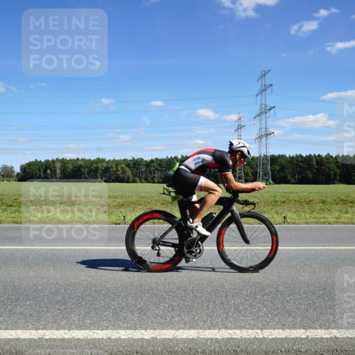 07.09.2025 - 19. Norderstedt Triathlon Michael Burmester http://msf.ph/oto/8838592 07.09.2025 14:17:14 Radfahren 398, 400, 420, 981, 1034 meine-sportfotos.de