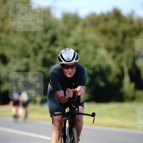 07.09.2025 - 19. Norderstedt Triathlon Michael Burmester http://msf.ph/oto/8838605 07.09.2025 14:32:57 Radfahren 983, 1508 meine-sportfotos.de