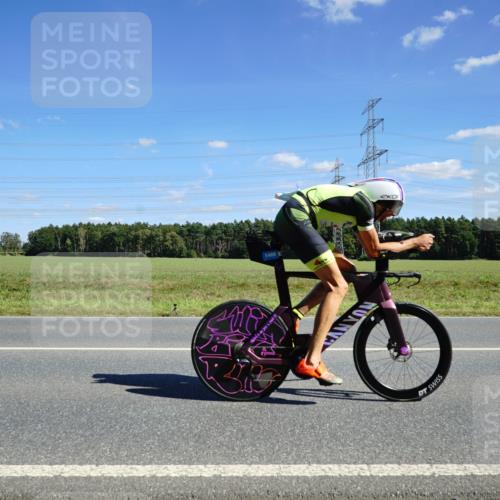 07.09.2025 - 19. Norderstedt Triathlon Michael Burmester http://msf.ph/oto/8838621 07.09.2025 14:17:23 Radfahren 364, 373, 1009, 1469 meine-sportfotos.de