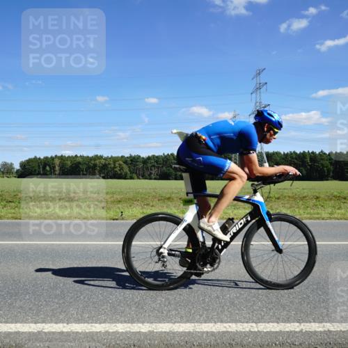 07.09.2025 - 19. Norderstedt Triathlon Michael Burmester http://msf.ph/oto/8838625 07.09.2025 14:17:24 Radfahren 364, 373, 1009, 1469 meine-sportfotos.de