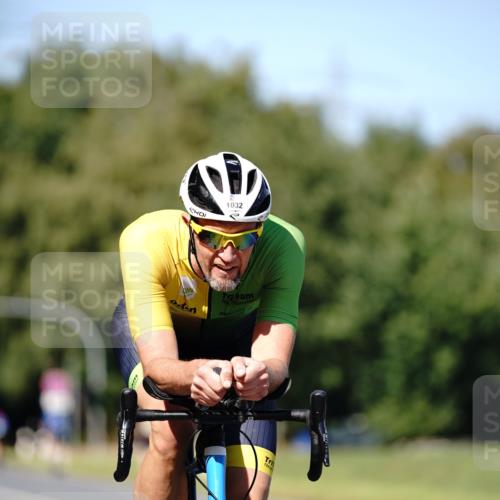 07.09.2025 - 19. Norderstedt Triathlon Michael Burmester http://msf.ph/oto/8838626 07.09.2025 14:33:14 Radfahren 1032 meine-sportfotos.de