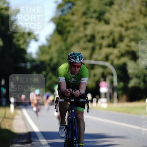 07.09.2025 - 19. Norderstedt Triathlon Michael Burmester http://msf.ph/oto/8838631 07.09.2025 14:33:18 Radfahren 442, 1004, 1502 meine-sportfotos.de