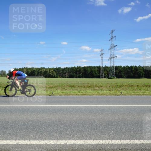 07.09.2025 - 19. Norderstedt Triathlon Michael Burmester http://msf.ph/oto/8838659 07.09.2025 14:17:38 Radfahren  meine-sportfotos.de
