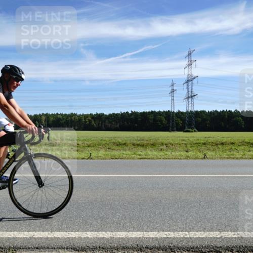 07.09.2025 - 19. Norderstedt Triathlon Michael Burmester http://msf.ph/oto/8838661 07.09.2025 12:08:19 Radfahren 218, 1397 meine-sportfotos.de