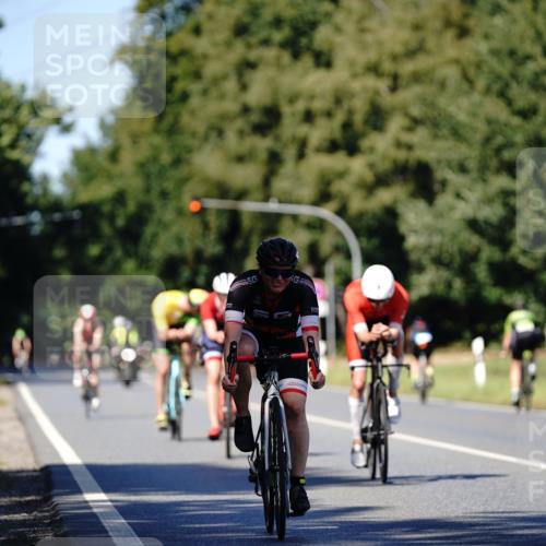 07.09.2025 - 19. Norderstedt Triathlon Michael Burmester http://msf.ph/oto/8838664 07.09.2025 14:33:33 Radfahren 446, 975, 1028, 1498 meine-sportfotos.de