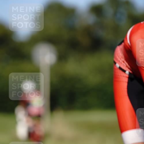 07.09.2025 - 19. Norderstedt Triathlon Michael Burmester http://msf.ph/oto/8838669 07.09.2025 14:33:35 Radfahren 440, 446, 975, 1028, 1498 meine-sportfotos.de