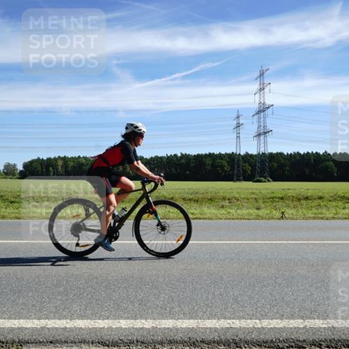 07.09.2025 - 19. Norderstedt Triathlon Michael Burmester http://msf.ph/oto/8838681 07.09.2025 12:08:24 Radfahren 208, 287, 1246, 1338 meine-sportfotos.de