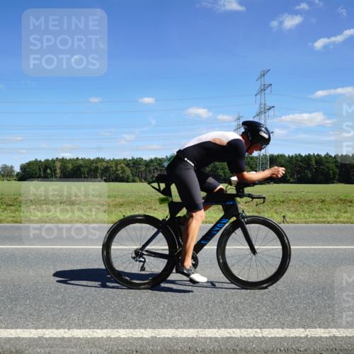 07.09.2025 - 19. Norderstedt Triathlon Michael Burmester http://msf.ph/oto/8838689 07.09.2025 14:17:51 Radfahren 395, 1036 meine-sportfotos.de