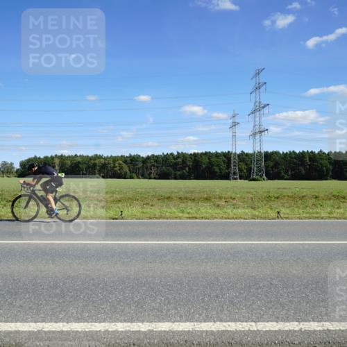 07.09.2025 - 19. Norderstedt Triathlon Michael Burmester http://msf.ph/oto/8838701 07.09.2025 14:17:54 Radfahren 395, 1014, 1036 meine-sportfotos.de