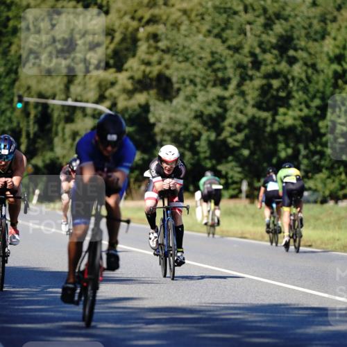 07.09.2025 - 19. Norderstedt Triathlon Michael Burmester http://msf.ph/oto/8838708 07.09.2025 14:34:04 Radfahren 962, 985, 997, 1039 meine-sportfotos.de