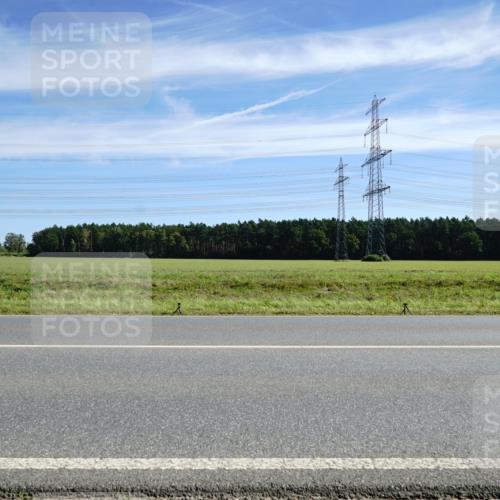 07.09.2025 - 19. Norderstedt Triathlon Michael Burmester http://msf.ph/oto/8838711 07.09.2025 12:08:30 Radfahren 757, 824, 1246, 1367, 1371 meine-sportfotos.de