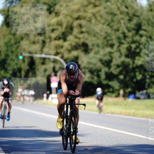 07.09.2025 - 19. Norderstedt Triathlon Michael Burmester http://msf.ph/oto/8838801 07.09.2025 14:35:16 Radfahren 394, 988 meine-sportfotos.de