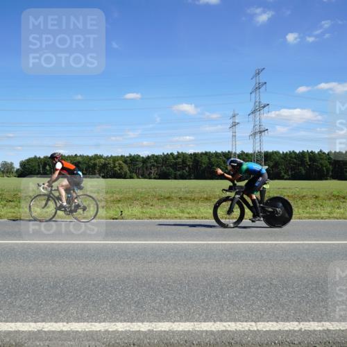 07.09.2025 - 19. Norderstedt Triathlon Michael Burmester http://msf.ph/oto/8838818 07.09.2025 14:18:36 Radfahren 994 meine-sportfotos.de