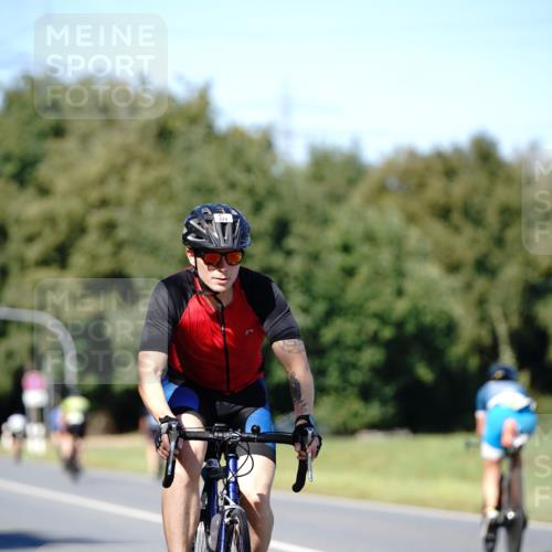 07.09.2025 - 19. Norderstedt Triathlon Michael Burmester http://msf.ph/oto/8838826 07.09.2025 14:35:36 Radfahren 374, 1480 meine-sportfotos.de