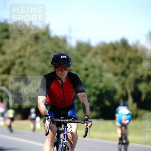 07.09.2025 - 19. Norderstedt Triathlon Michael Burmester http://msf.ph/oto/8838828 07.09.2025 14:35:36 Radfahren 374, 1480 meine-sportfotos.de