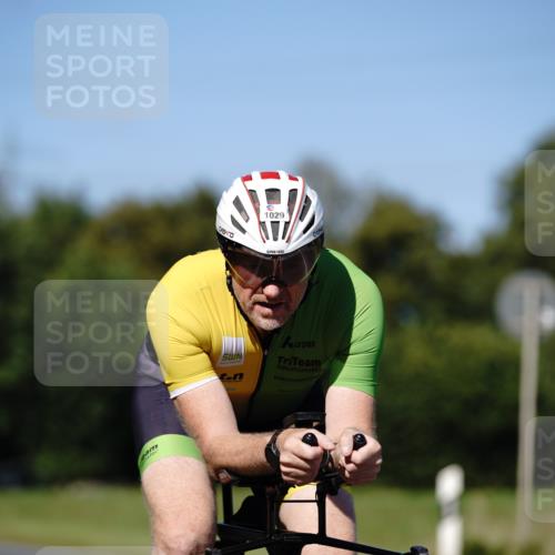 07.09.2025 - 19. Norderstedt Triathlon Michael Burmester http://msf.ph/oto/8838839 07.09.2025 14:35:51 Radfahren 1029 meine-sportfotos.de