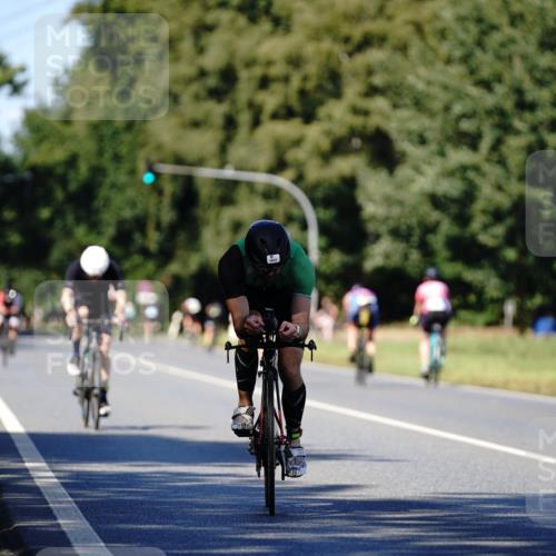 07.09.2025 - 19. Norderstedt Triathlon Michael Burmester http://msf.ph/oto/8838856 07.09.2025 14:36:04 Radfahren 1037, 1406 meine-sportfotos.de