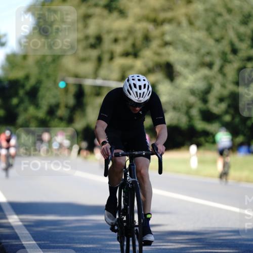 07.09.2025 - 19. Norderstedt Triathlon Michael Burmester http://msf.ph/oto/8838860 07.09.2025 14:36:07 Radfahren 1037, 1406 meine-sportfotos.de