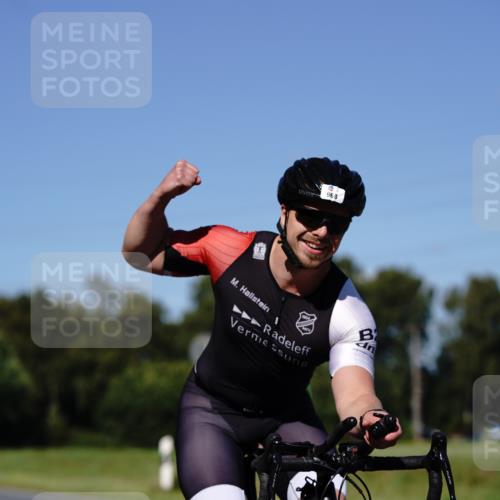 07.09.2025 - 19. Norderstedt Triathlon Michael Burmester http://msf.ph/oto/8838879 07.09.2025 14:36:14 Radfahren 361, 968 meine-sportfotos.de