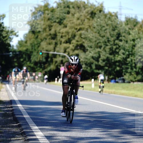 07.09.2025 - 19. Norderstedt Triathlon Michael Burmester http://msf.ph/oto/8838890 07.09.2025 14:36:21 Radfahren 439 meine-sportfotos.de