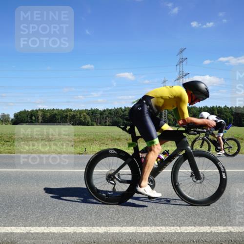 07.09.2025 - 19. Norderstedt Triathlon Michael Burmester http://msf.ph/oto/8838893 07.09.2025 14:19:05 Radfahren 1031 meine-sportfotos.de
