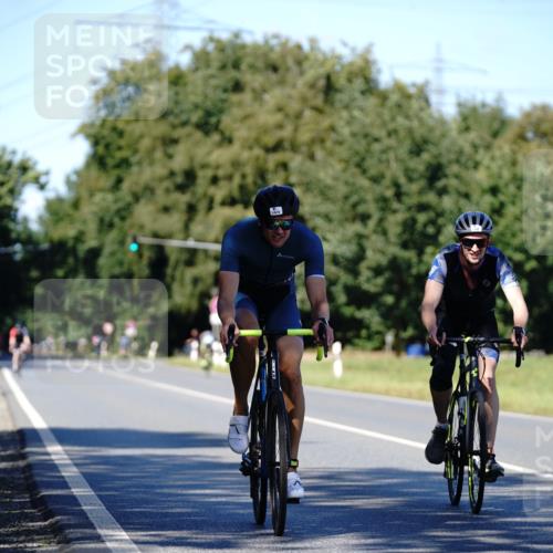 07.09.2025 - 19. Norderstedt Triathlon Michael Burmester http://msf.ph/oto/8838902 07.09.2025 14:36:26 Radfahren 410, 1478 meine-sportfotos.de