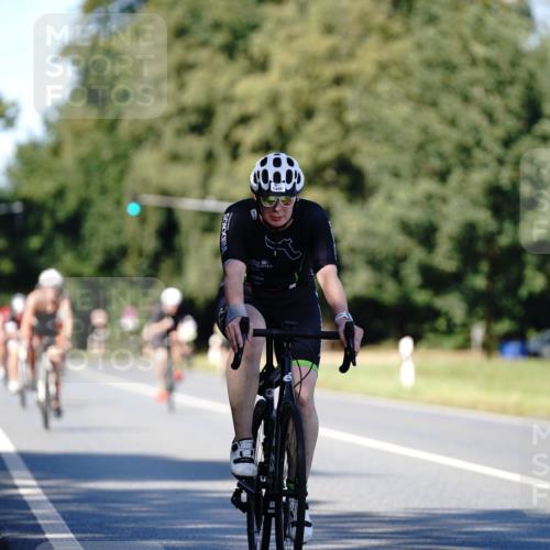 07.09.2025 - 19. Norderstedt Triathlon Michael Burmester http://msf.ph/oto/8838934 07.09.2025 14:36:52 Radfahren 1510 meine-sportfotos.de