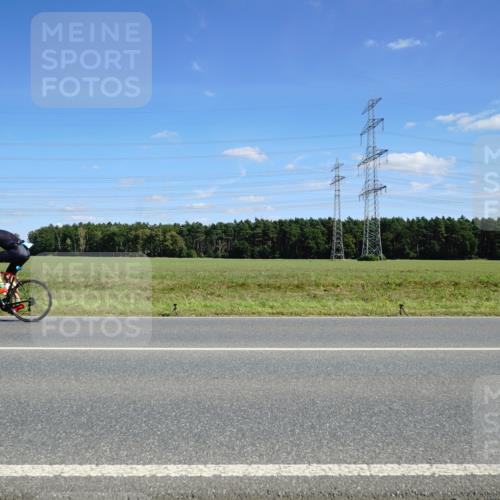 07.09.2025 - 19. Norderstedt Triathlon Michael Burmester http://msf.ph/oto/8838968 07.09.2025 14:19:40 Radfahren 959, 960, 990, 992 meine-sportfotos.de