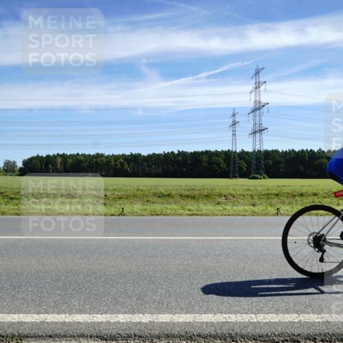 07.09.2025 - 19. Norderstedt Triathlon Michael Burmester http://msf.ph/oto/8838972 07.09.2025 12:10:06 Radfahren 1249 meine-sportfotos.de