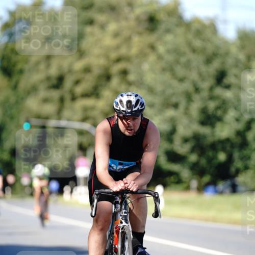 07.09.2025 - 19. Norderstedt Triathlon Michael Burmester http://msf.ph/oto/8839005 07.09.2025 14:37:20 Radfahren 363, 1456, 1471, 1489 meine-sportfotos.de